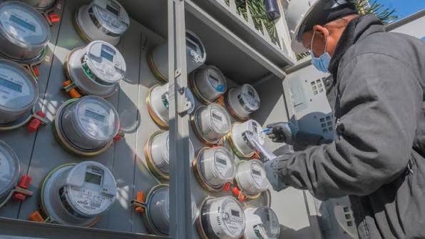 El Medidor Bidireccional en 2026: Ya No Lo Pagas Tú — Pero Hay Detalles Que Debes Saber
